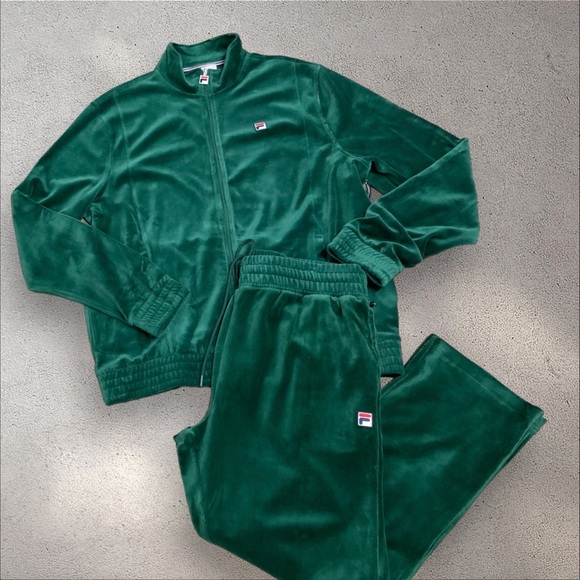 Men’s Fila Solid Green Velour Casual Outfit Set Tracksuits NWT - Picture 2 of 2